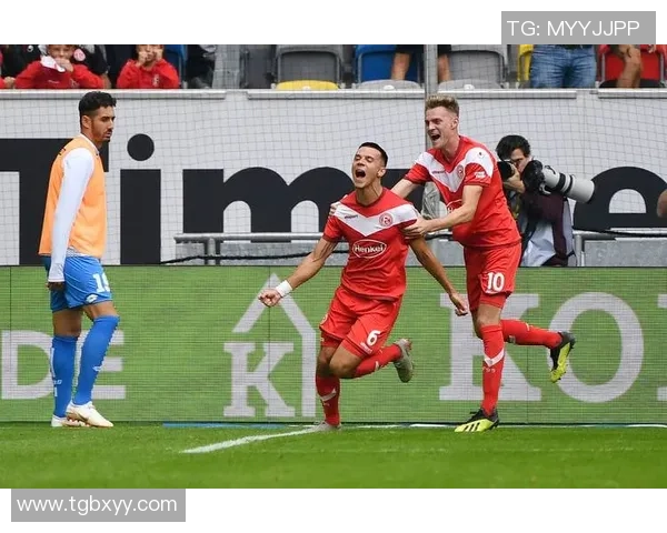 比勒费尔德与勒沃库森历史交锋回顾及战绩分析