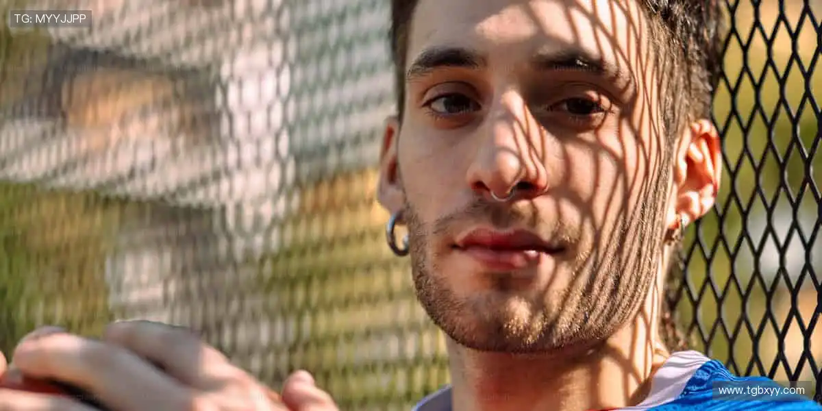 🎁 把热爱穿在身上，把胜利握在手里！